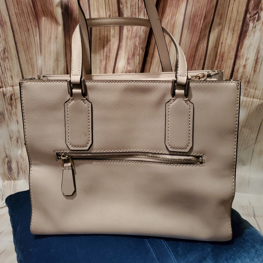Handbag - Picture 2 of 4